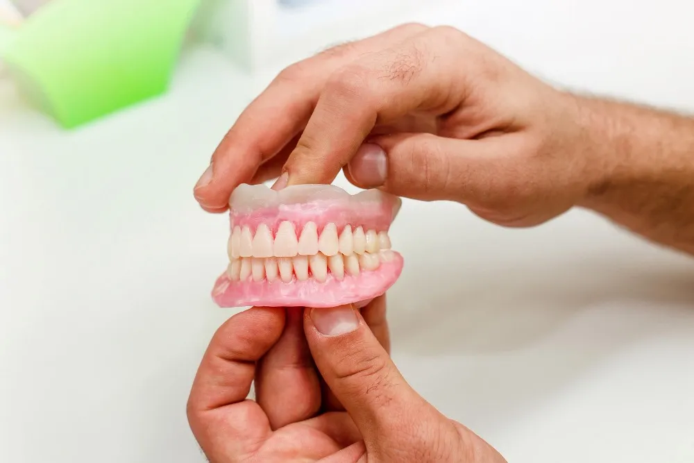 Full Dental Implants in One Day in Turkey prices