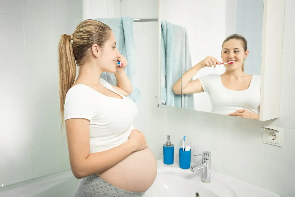 Hamilelikte Ağız Sağlığı Nasıl Etkilenir? Nelere Dikkat Edilmelidir?