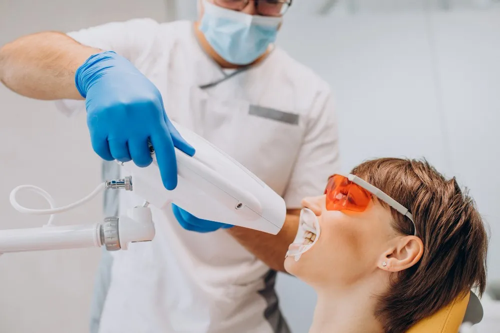klinik diş beyazlatma