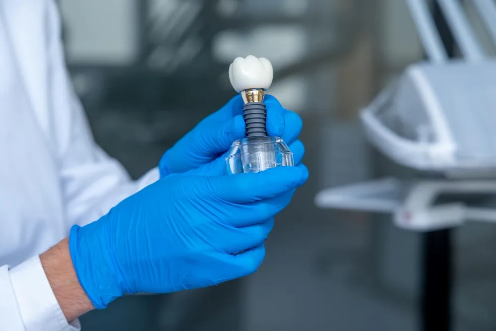 What is Dental Implant Treatment? How is it Performed?